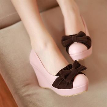 velvet bow wedges