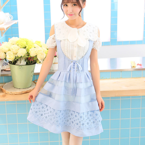 Pretty Blue Floral Dresses for Winter Princesses (4)