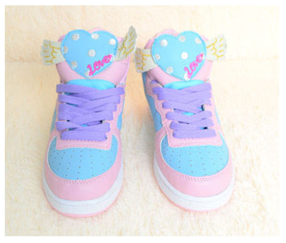 Cute-Harajuku-Women-High-Sport-Shoes-Lovely-Heart-Wings-Sticker-AMO-Pink-Kawaii-Lolita-Running-Sneakers