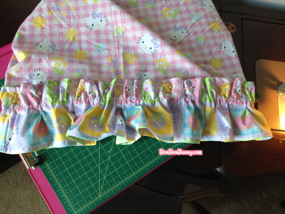 hello kitty fairy kei skirt sewing tutorial (13)