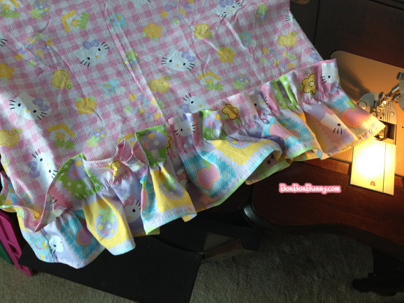 hello kitty fairy kei skirt sewing tutorial (15)