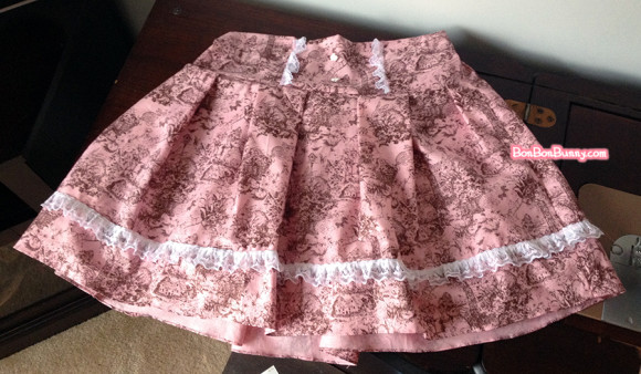 Himekaji Pink Bunny Toile Skirt (7)