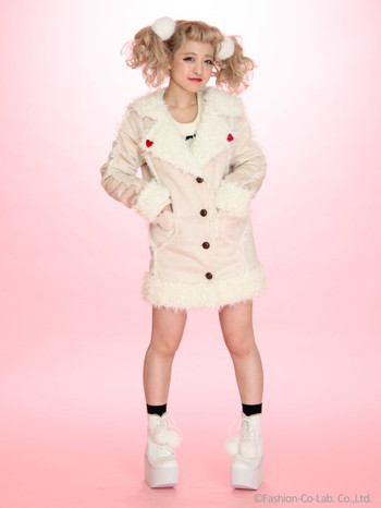 Cute Cozy Swankiss Clothes for Larme Princesses! (1)